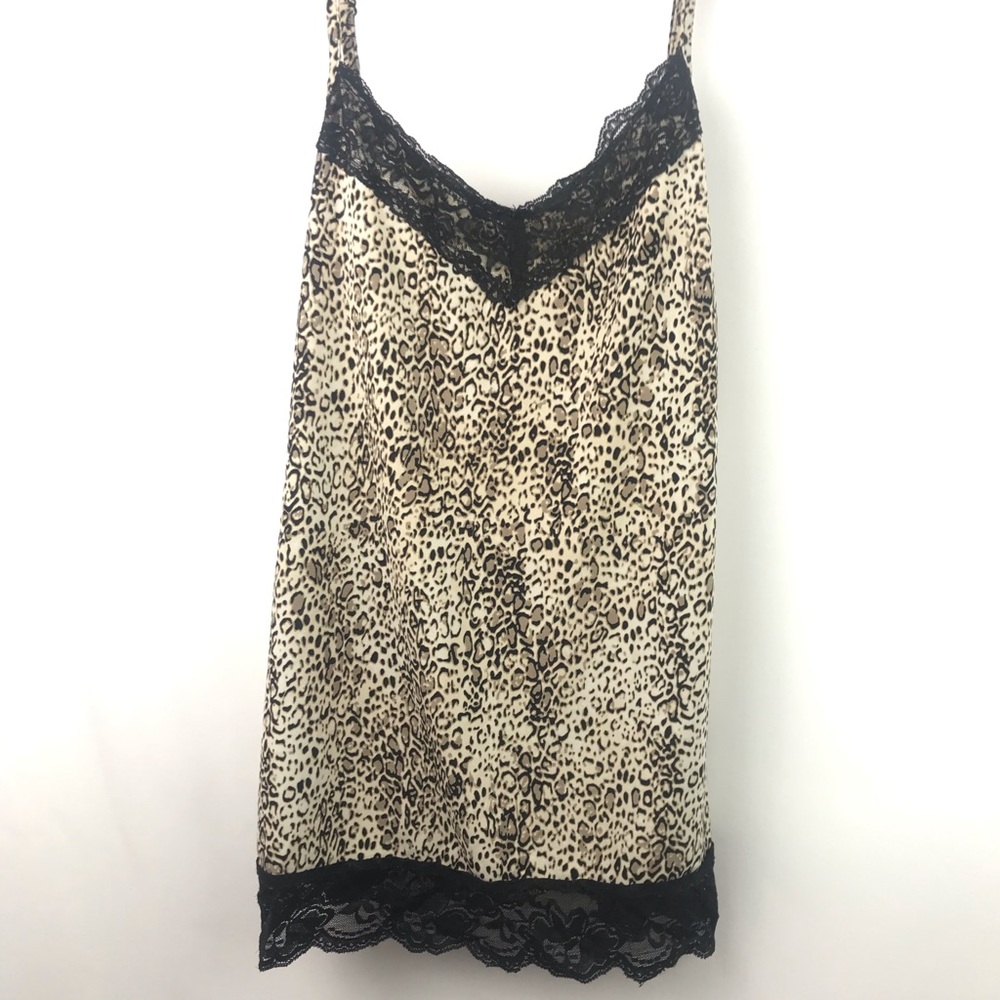 studio Y, cheetah tank top